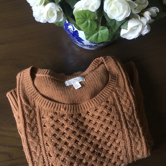 LAST CHANCE Brown Sweater - Picture 2 of 5